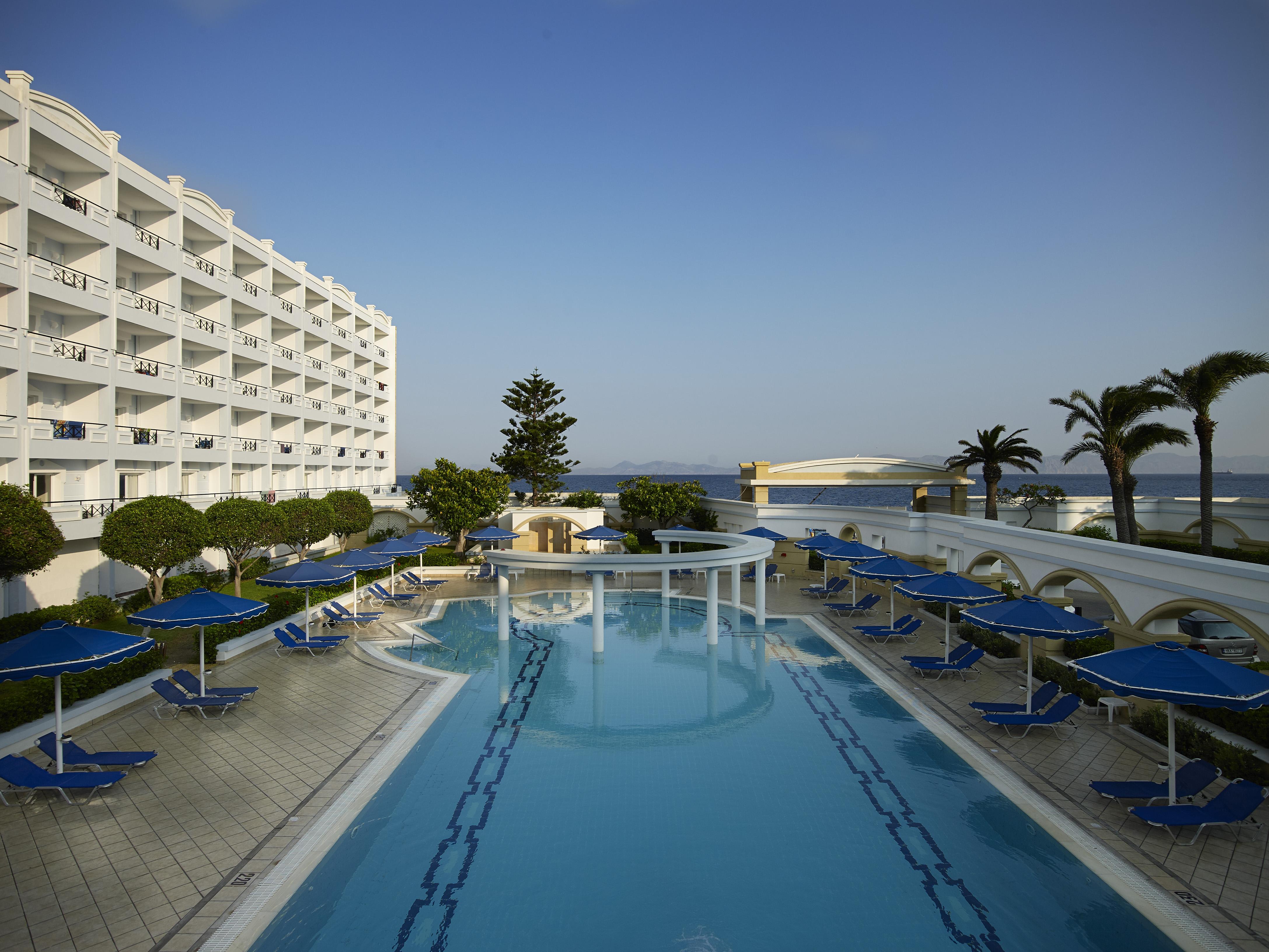 Mitsis Grand Hotel Rhodes City Luaran gambar The hotel's swimming pool