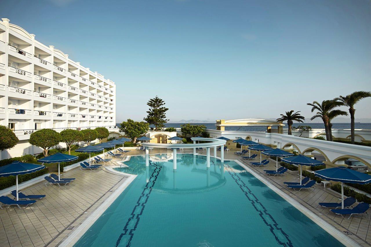 Mitsis Grand Hotel Rhodes City Luaran gambar The swimming pool at the Grand Resort